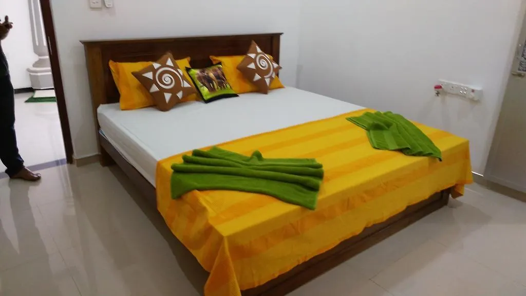 Pridiwon Beach Residence Νεγκόμπο 0*,